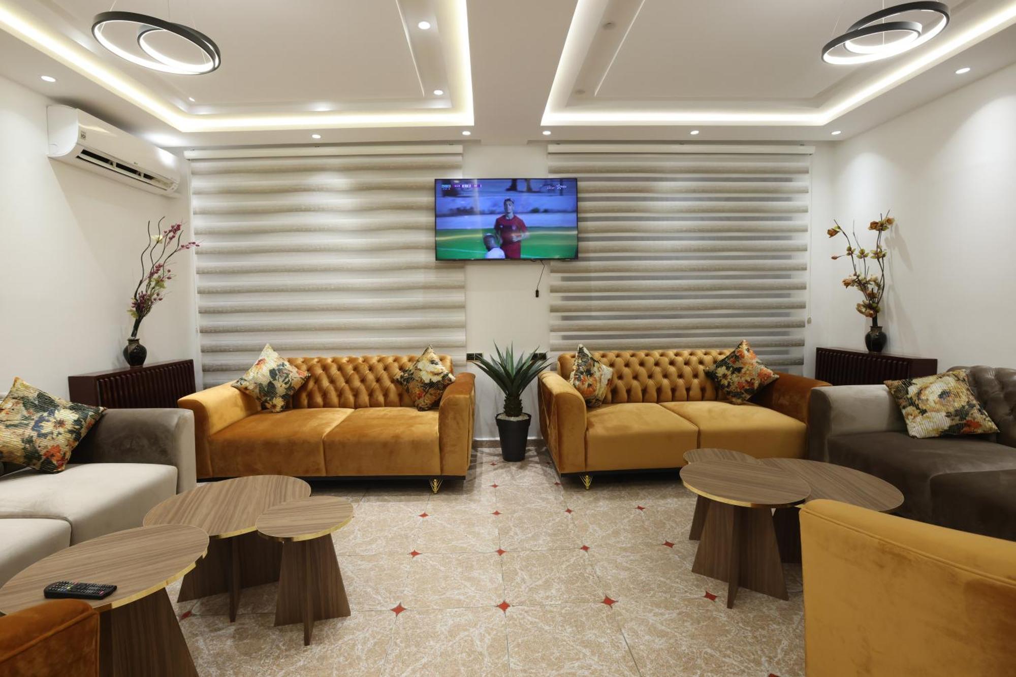 Hotel Des Lilas Wadżda Zewnętrze zdjęcie